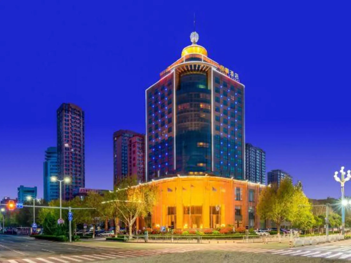 Liaocheng Yuelu Hotel