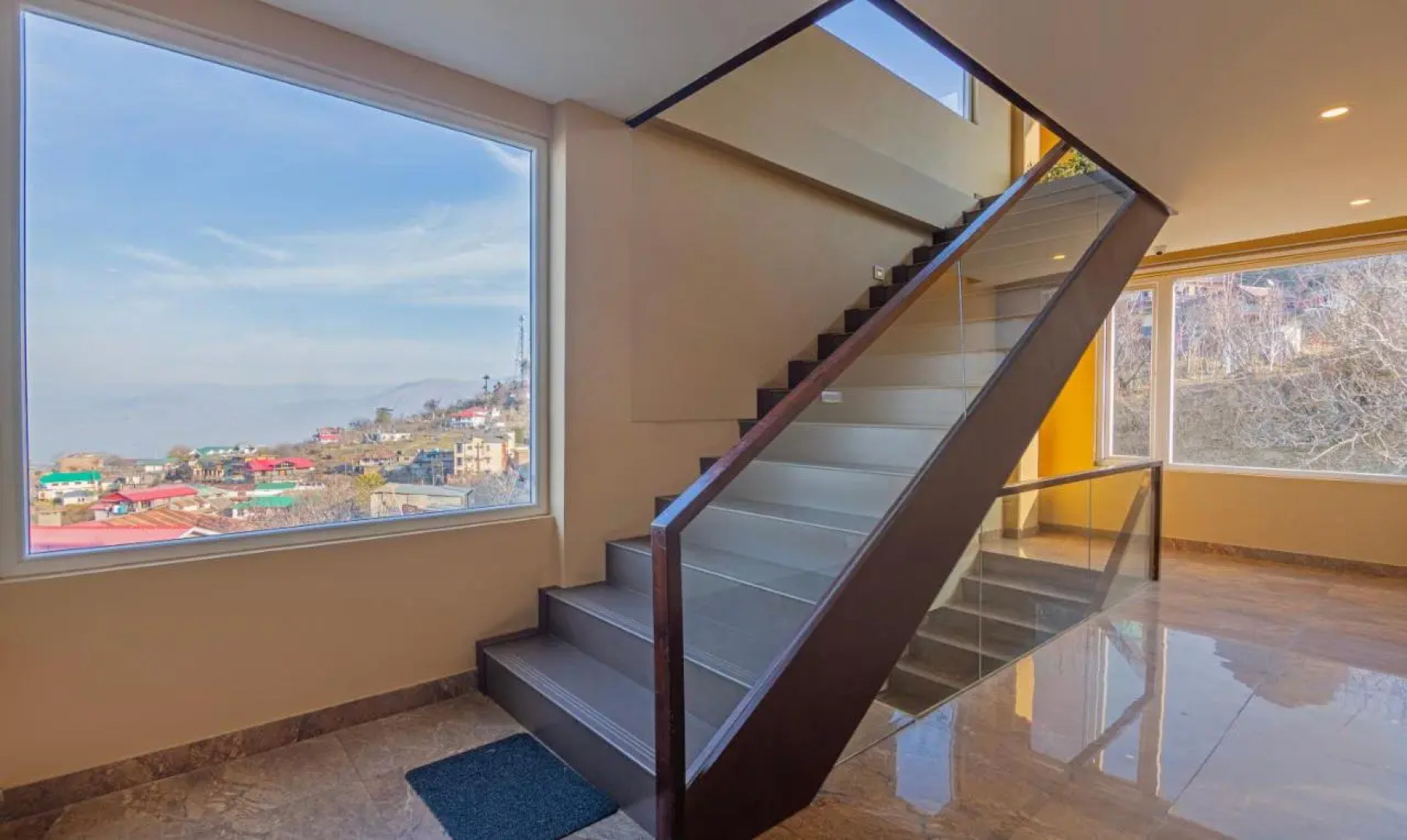 Treebo The Northern Retreat Resort With Mountain View