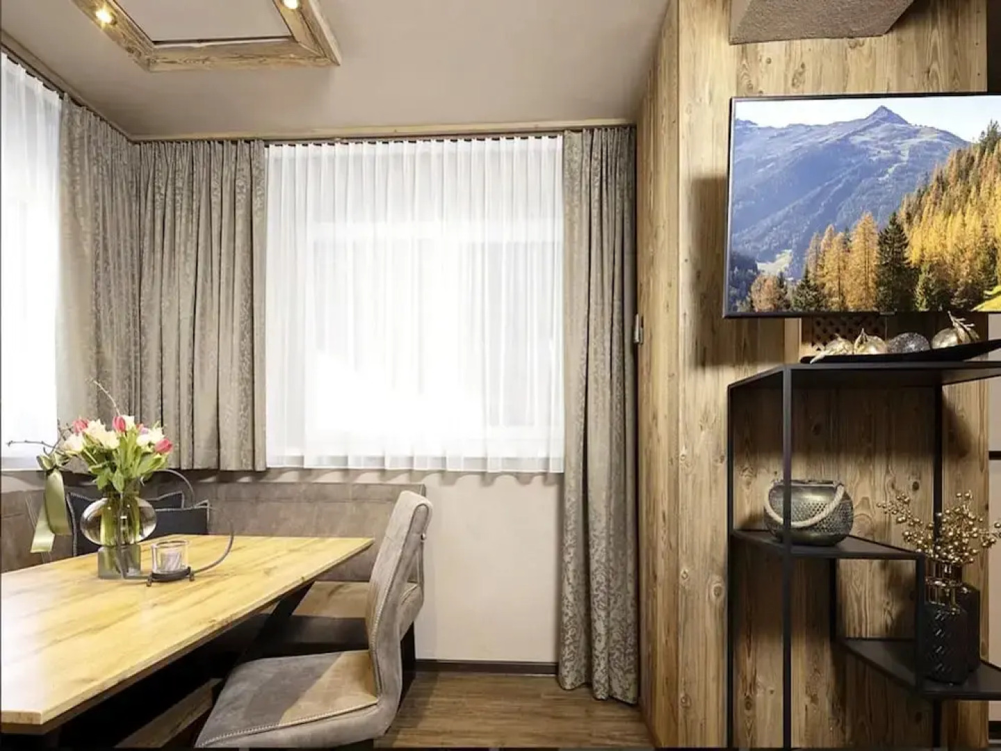 Holiday Home for 3 People in Brixlegg