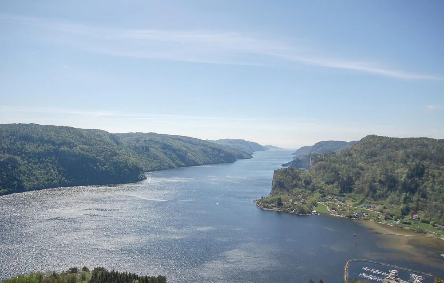 Nice Home in Feda With 3 Bedrooms and Wifi