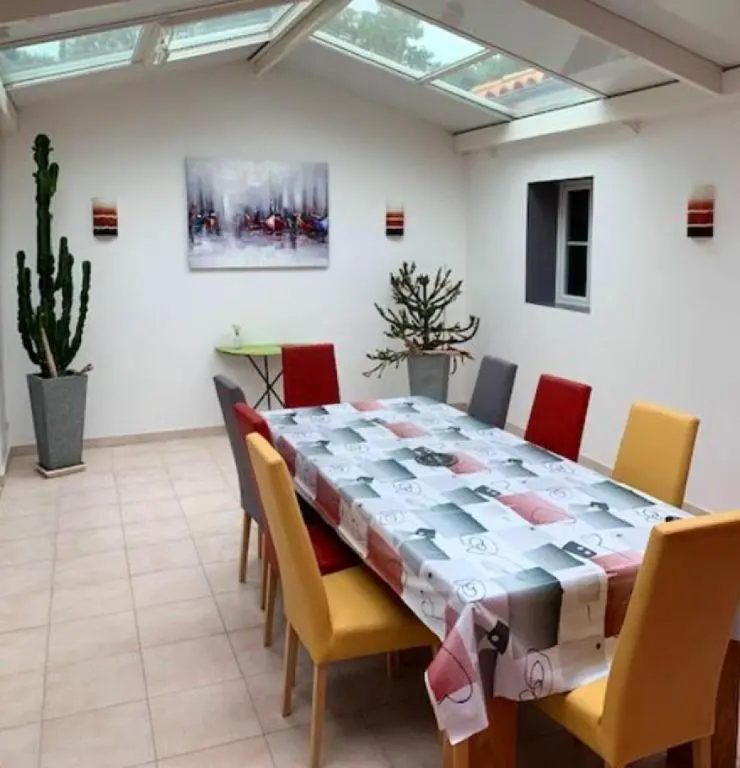 Villa de 4 chambres avec piscine privee jardin clos et wifi a Meschers sur gironde