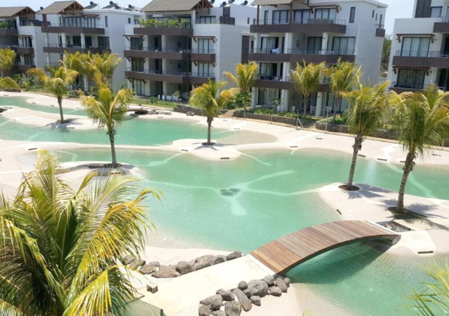 Choisy Les Bains with LOV