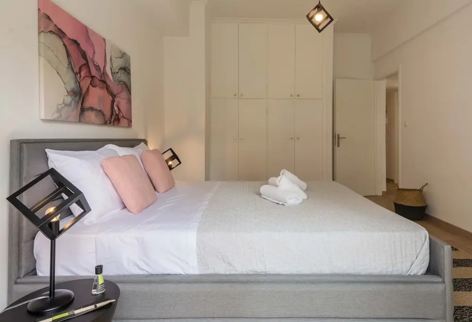 Mouson, Bright apartment next to the Sea