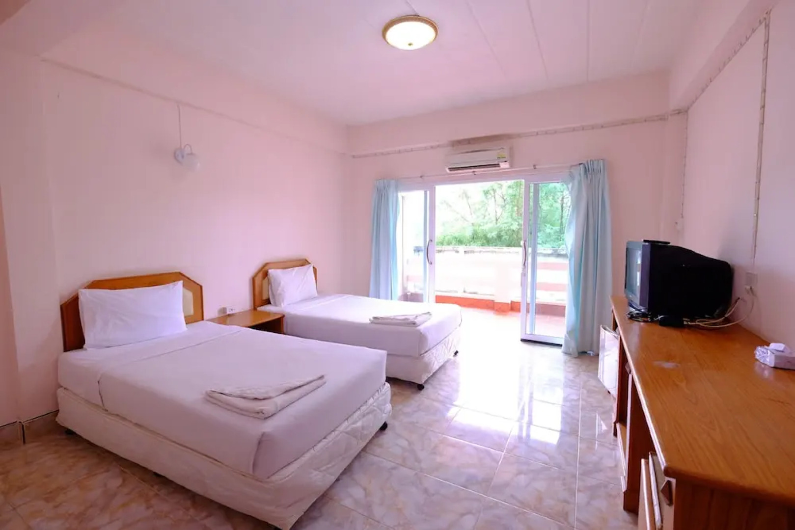 Chomdao Hotel & Resort