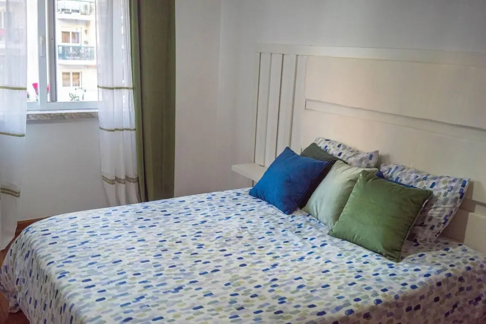 Stunning 3bed Apartment in Belas, Lisbon