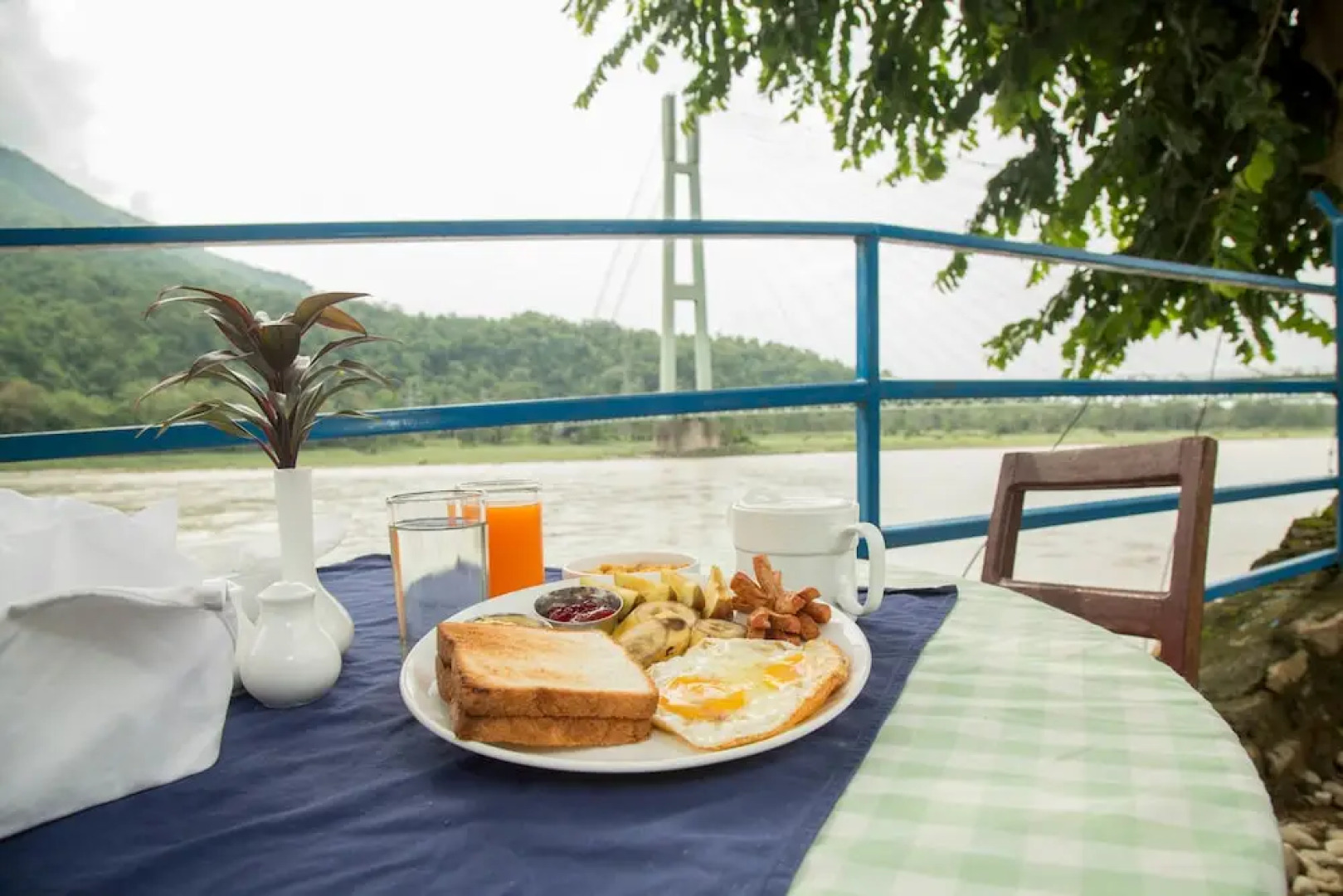 Siddhartha Resort, Chisapani