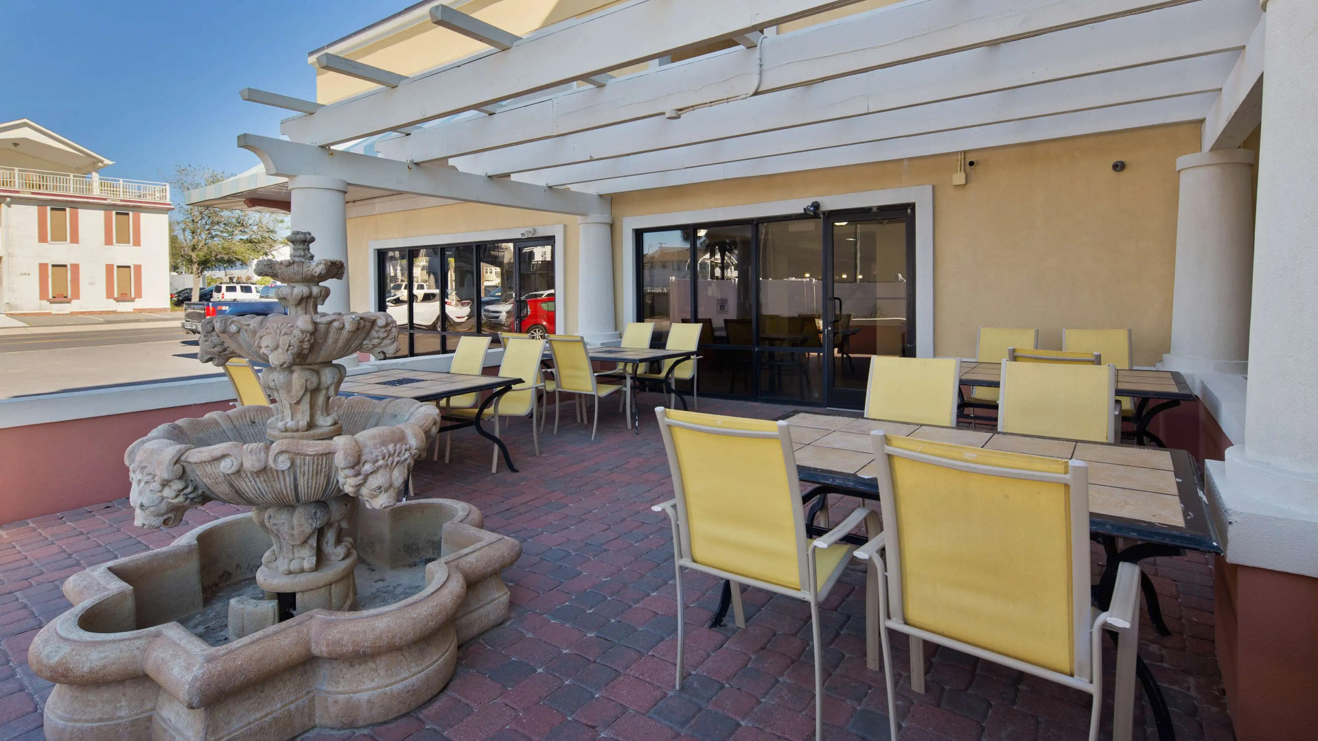 Best Western Ocean Sands Beach Resort