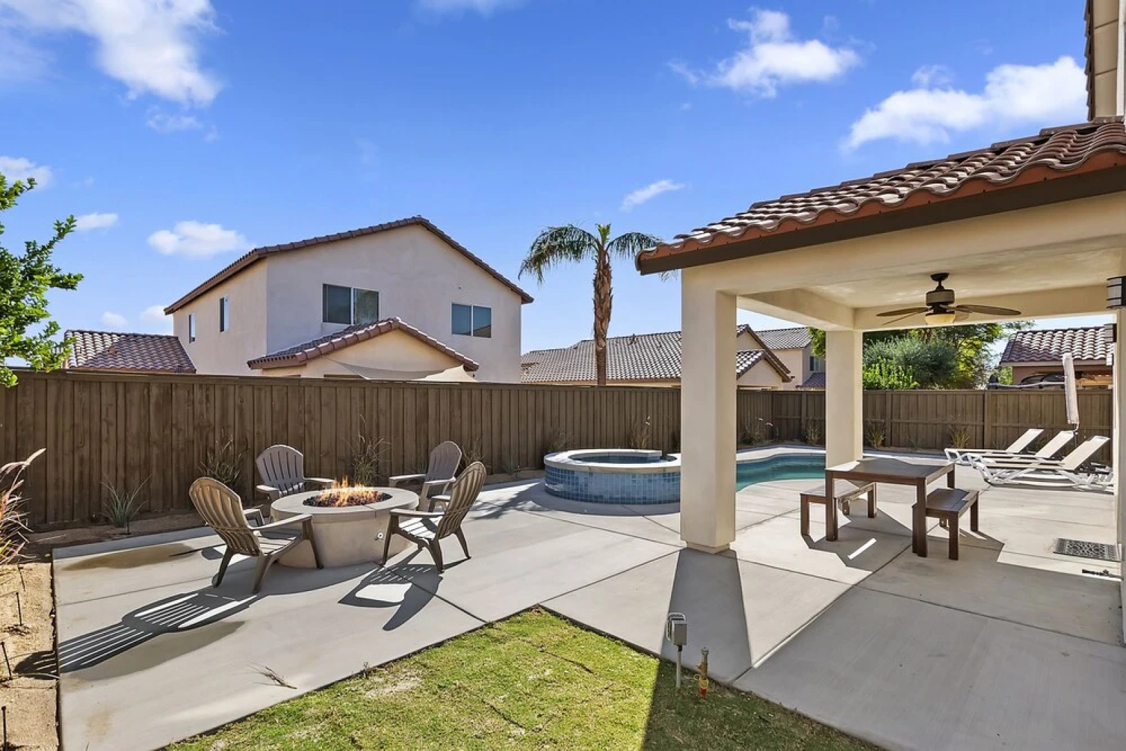 Casa Coachella by AvantStay Gorgeous Coachella Home w Pool Hot Tub