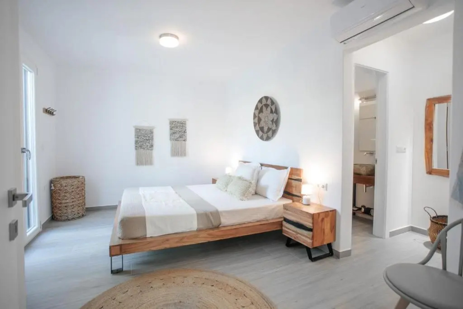 Beach Street No1 Mikri Vigla