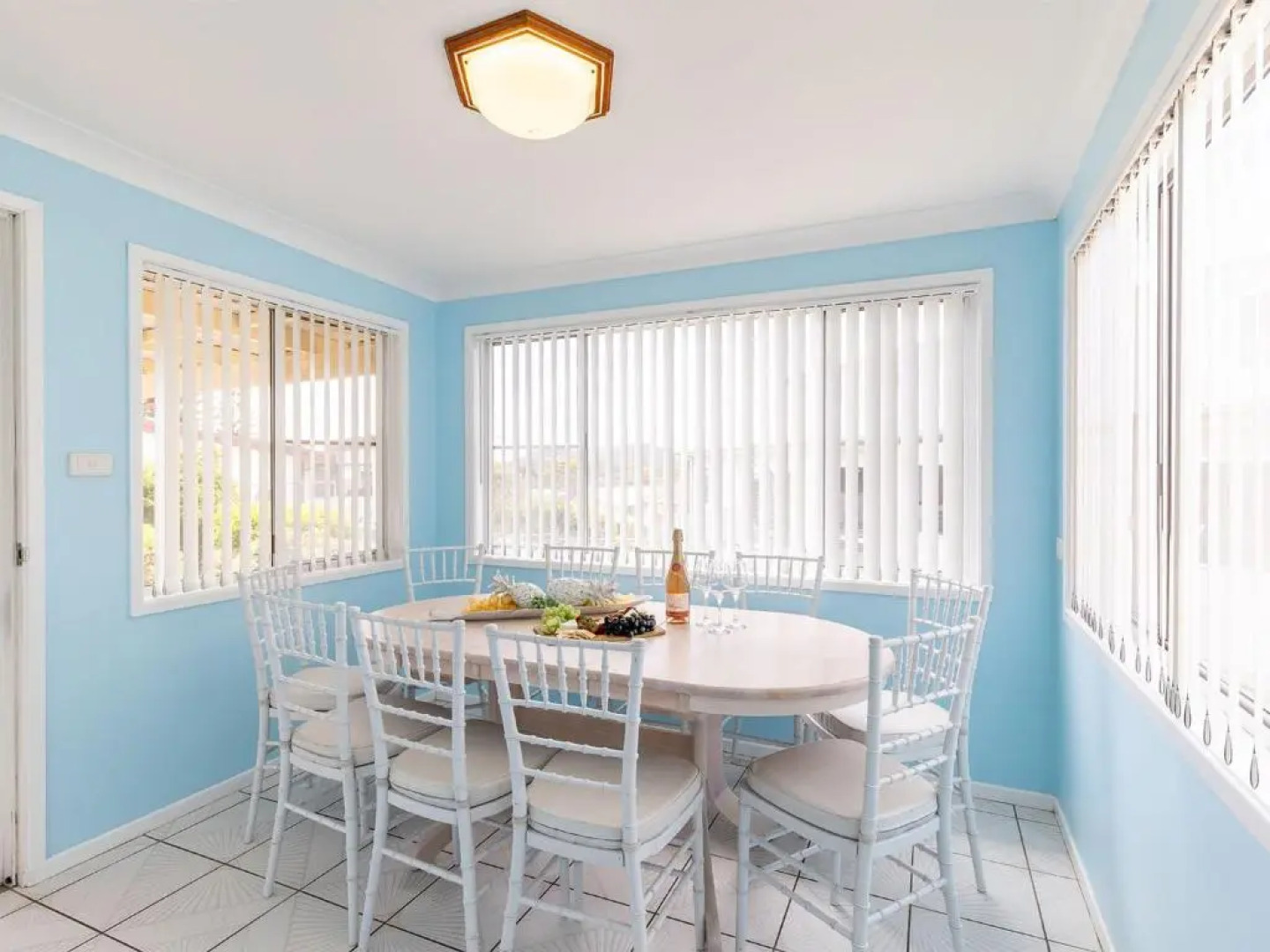 Golden Sands 2 Short Street