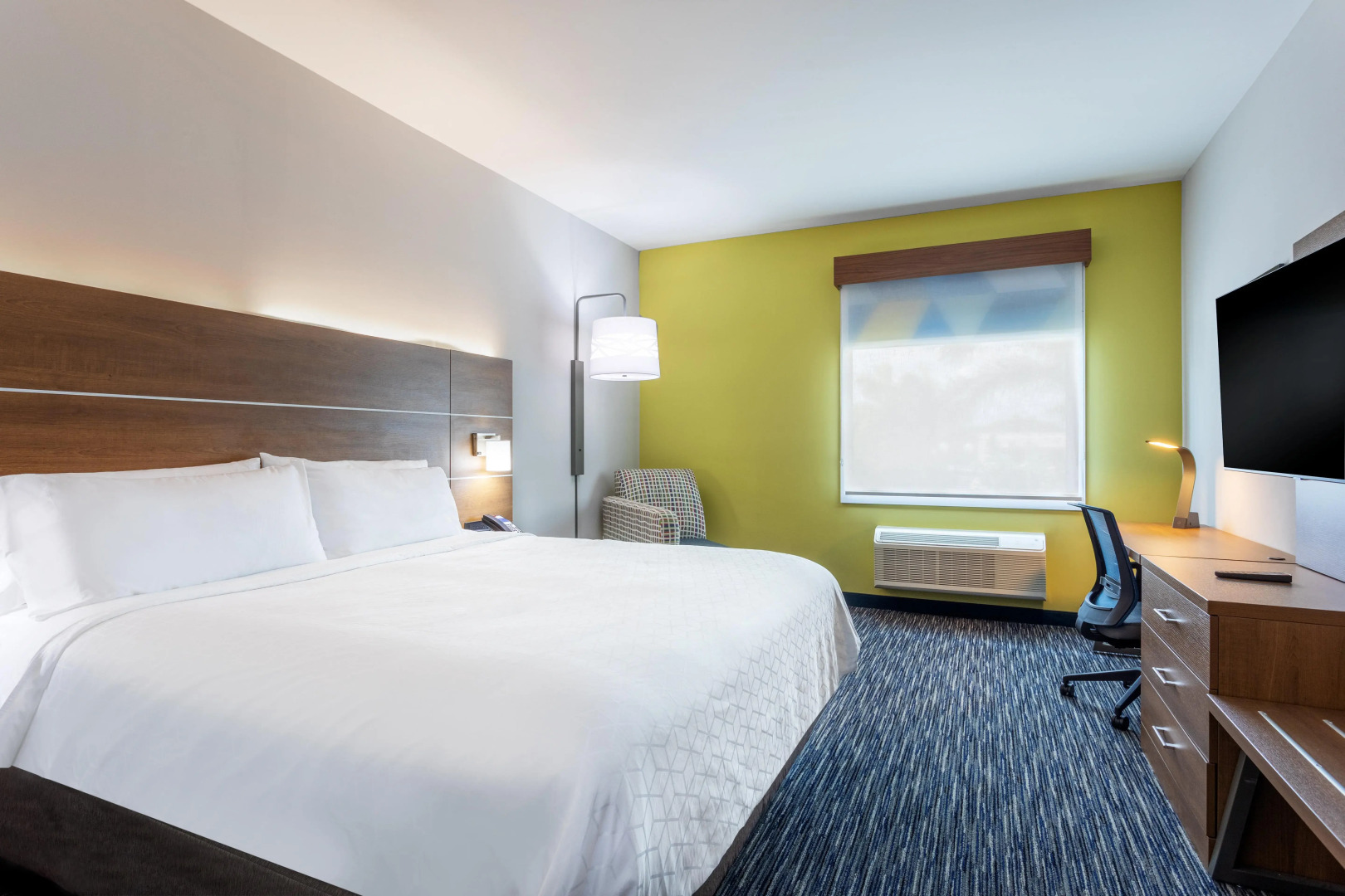 Holiday Inn Express & Suites Miramar