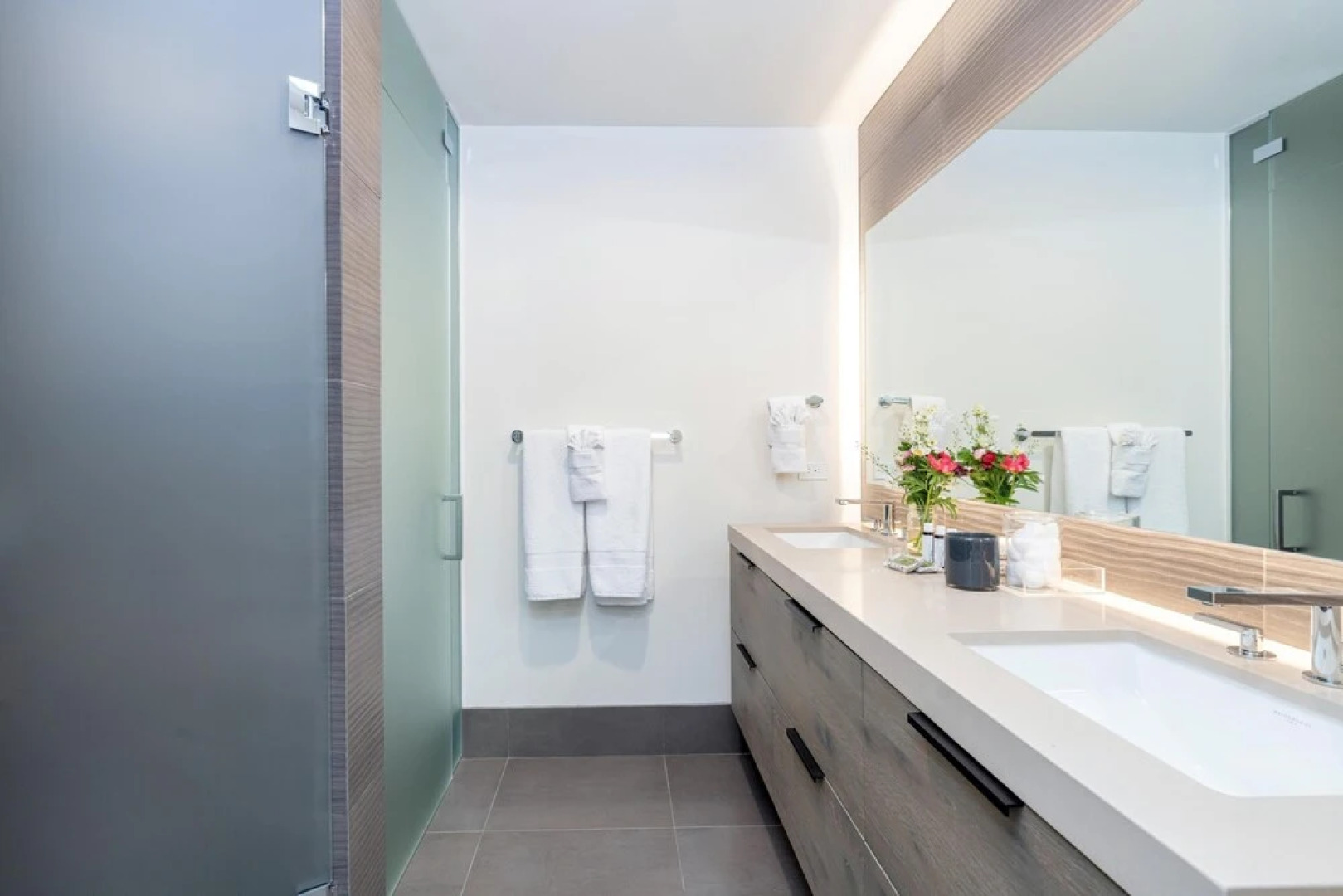 Loft House 101 AT Transfer by Exceptional Stays