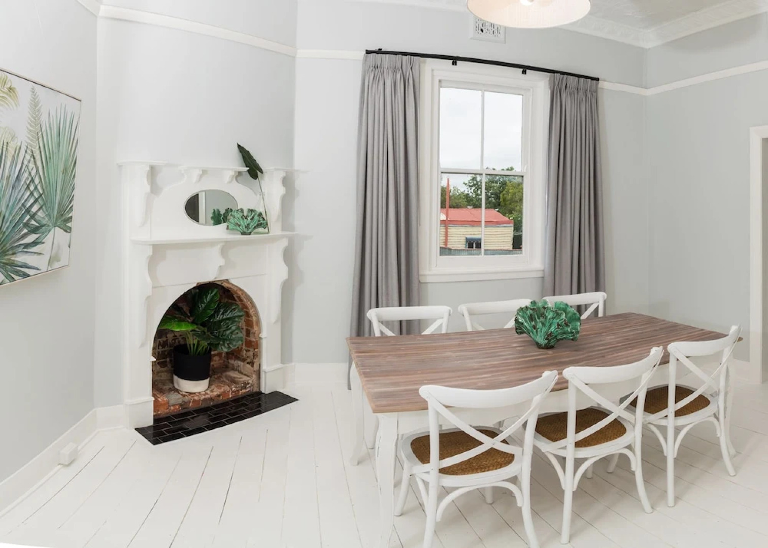 Kirsten Accommodation Parkes