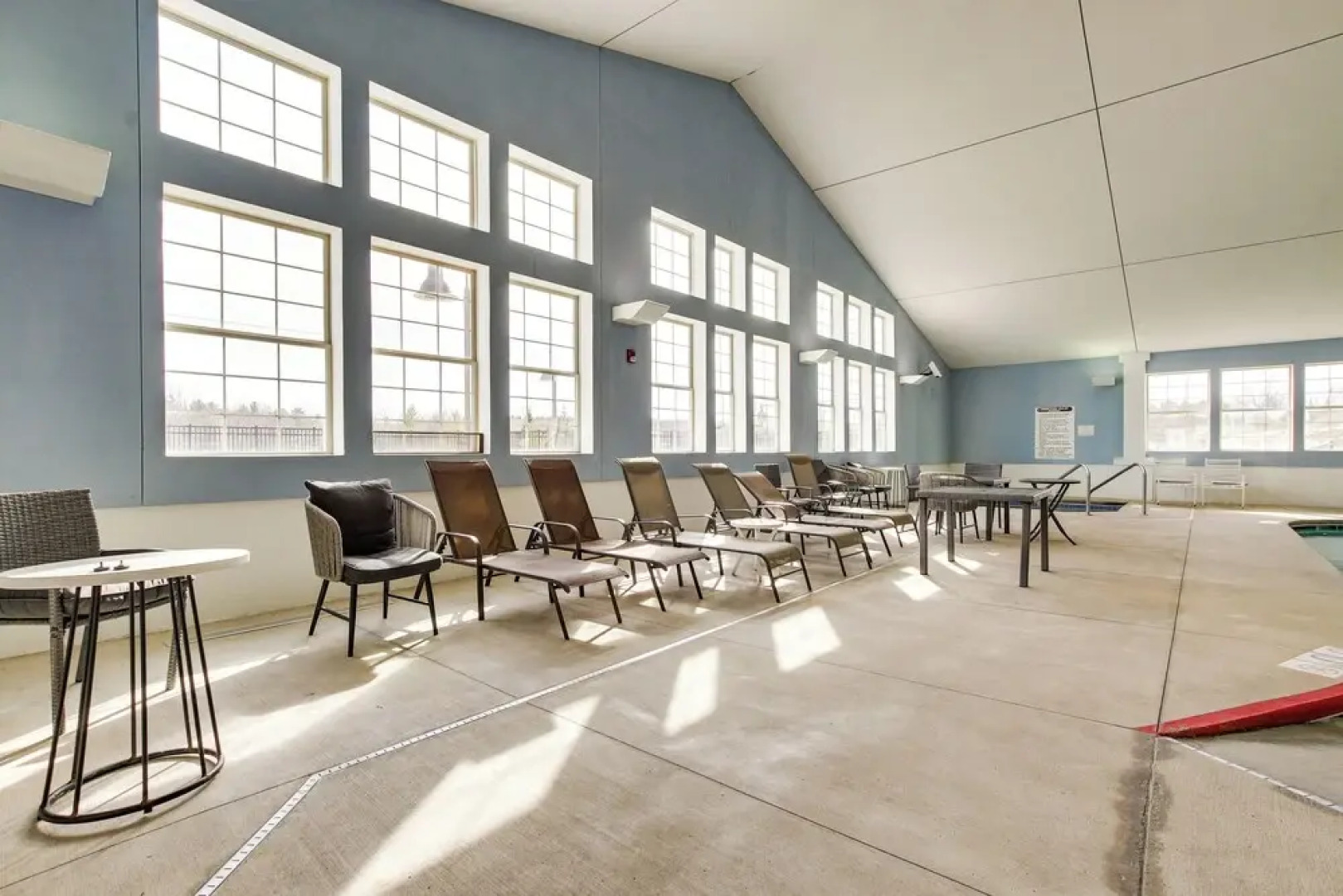 'pattie's Other Place' - Indoor Pool Access!