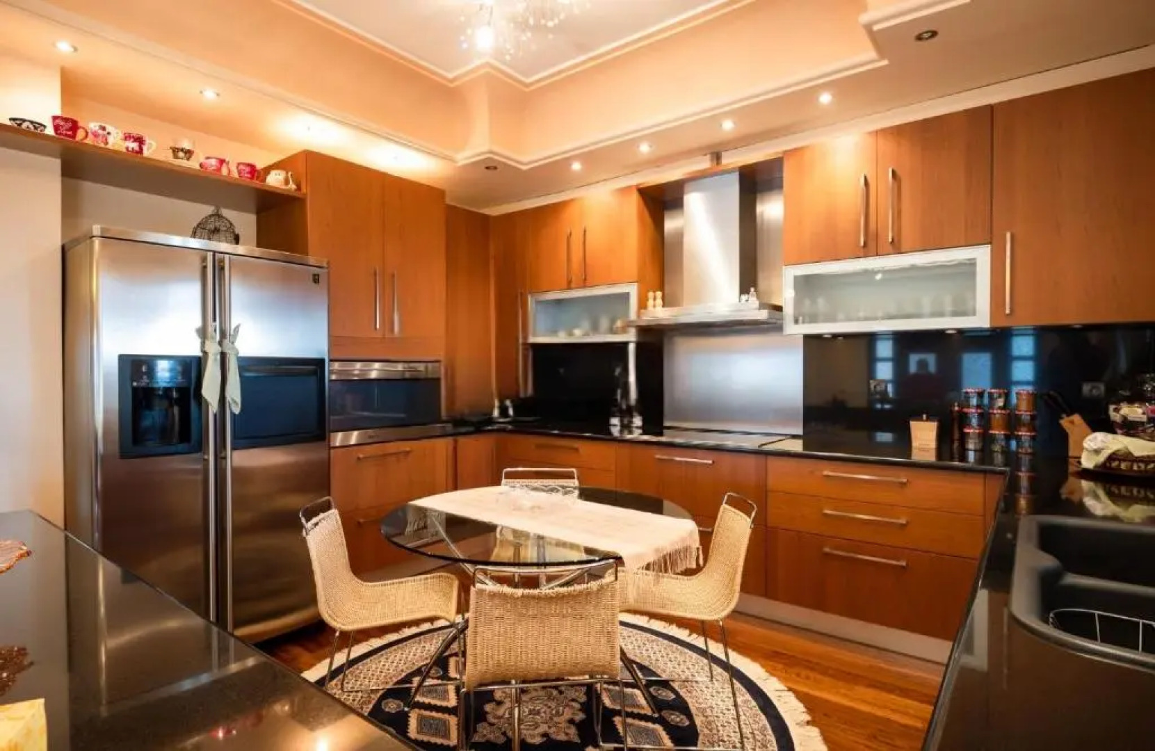 Celestial Azure Villa, your Athenian Country House Retreat