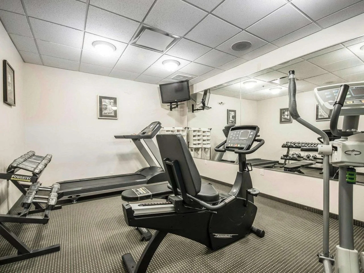 Comfort Inn & Suites