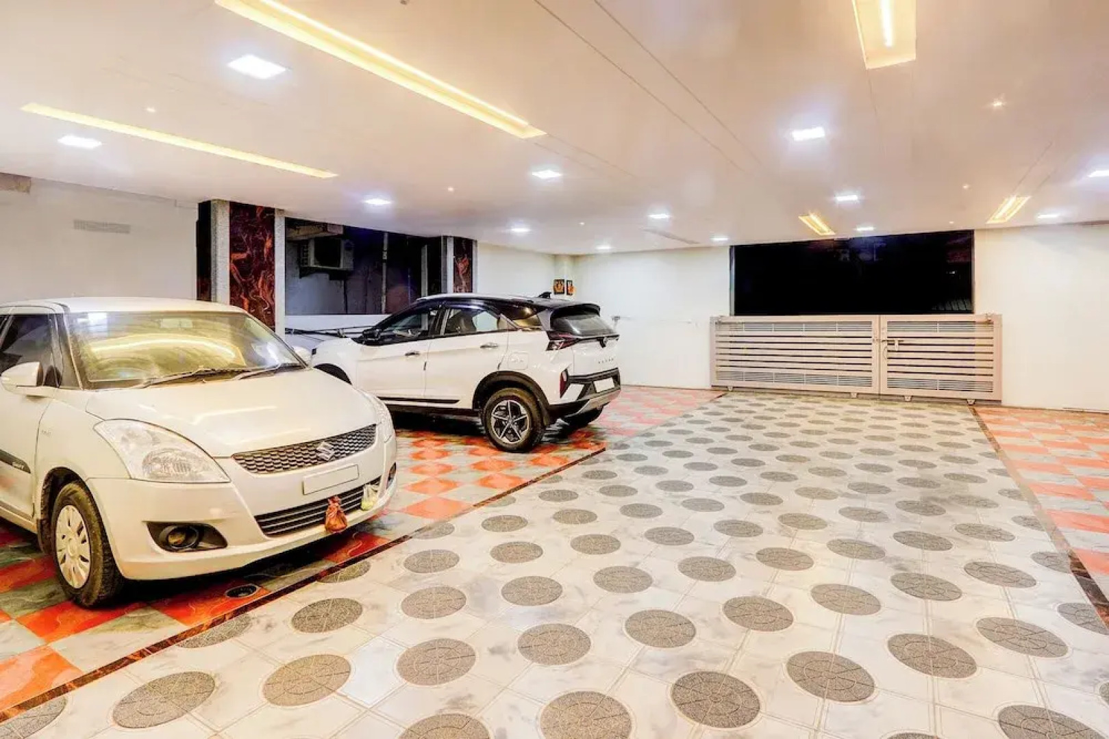 Fabhotel Vishnu Grand