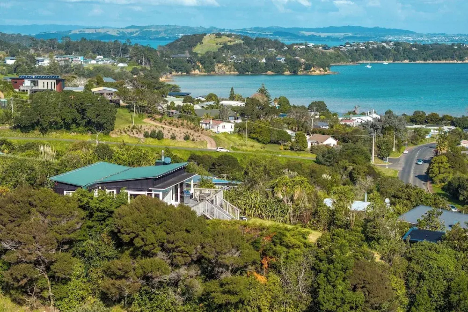 Pacific Views - Waiheke Island