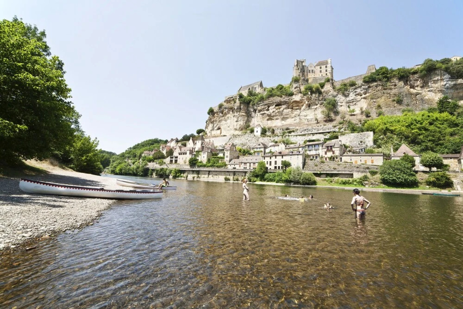 Historical ONE Bedroom Flat ON THE Cobblestone Path TO THE Castle