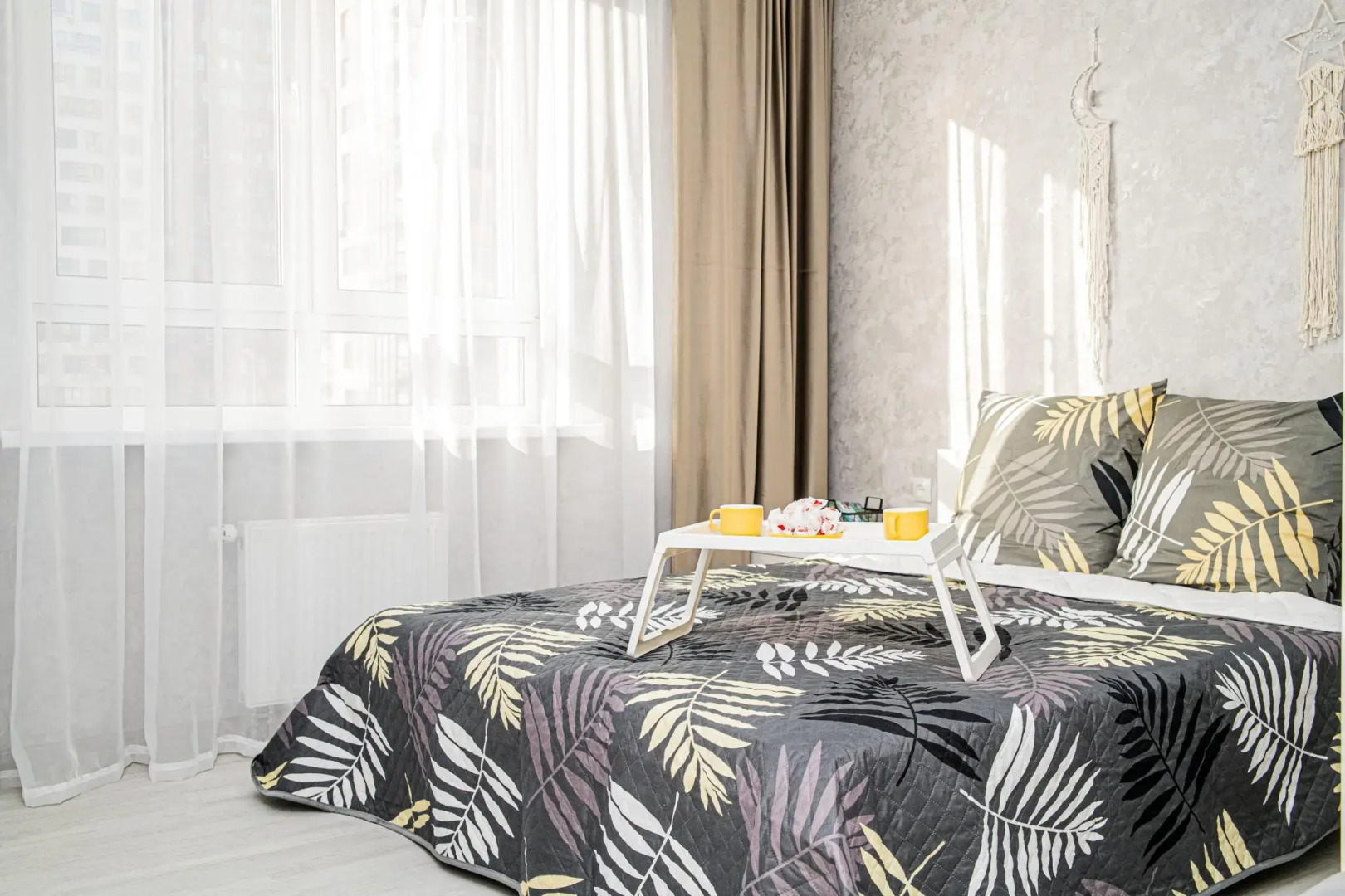 SunSet (СанСет) на улице Героя Советского Союза Аристархова