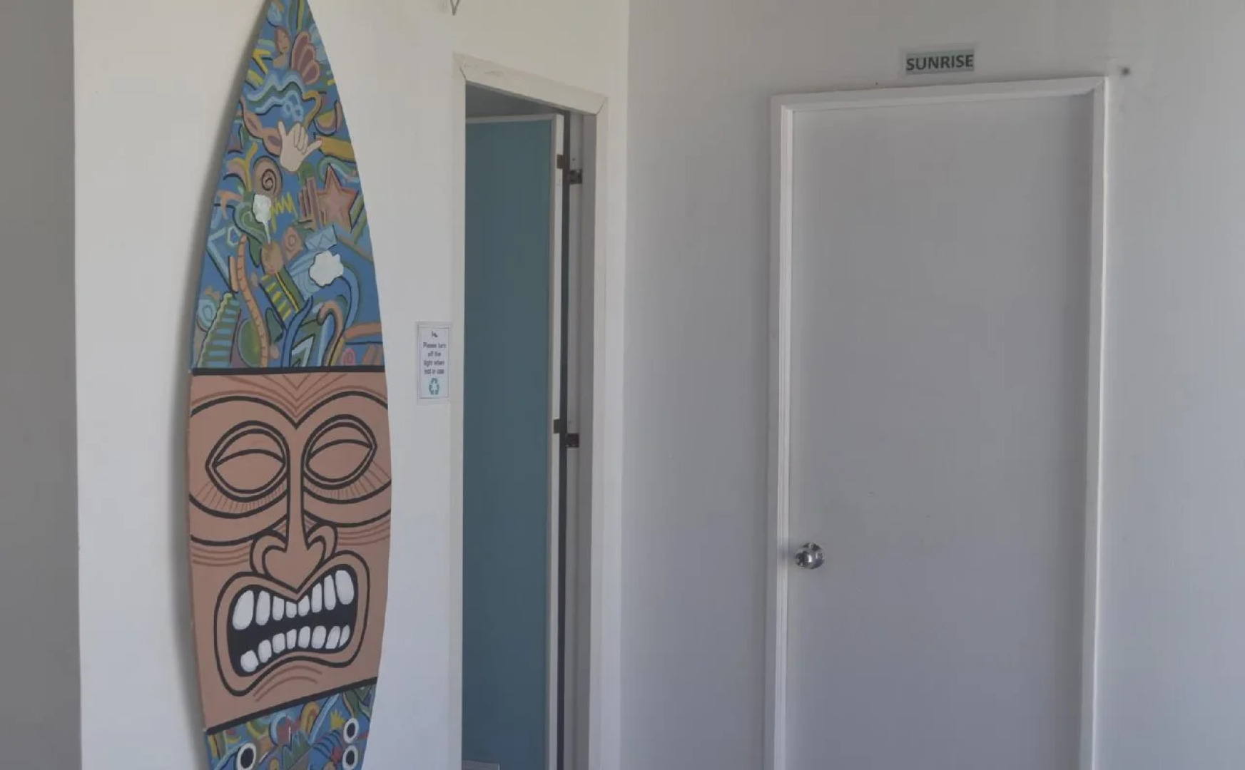 Chill Out Hostel Boracay