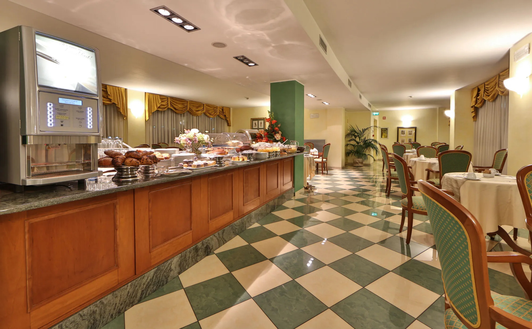 Phi Hotel Cavalieri