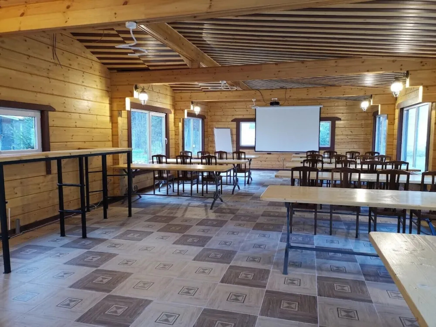 Загородный отель «Хвойный»