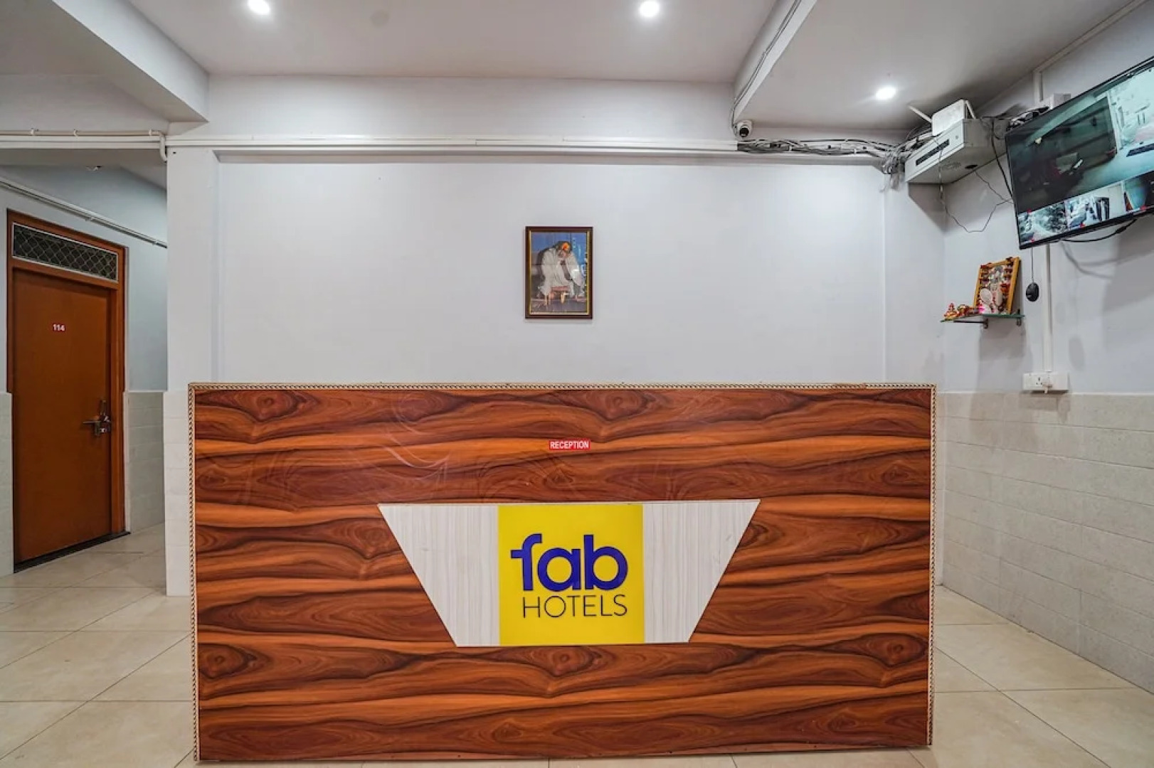 Fabhotel Siya Bihari