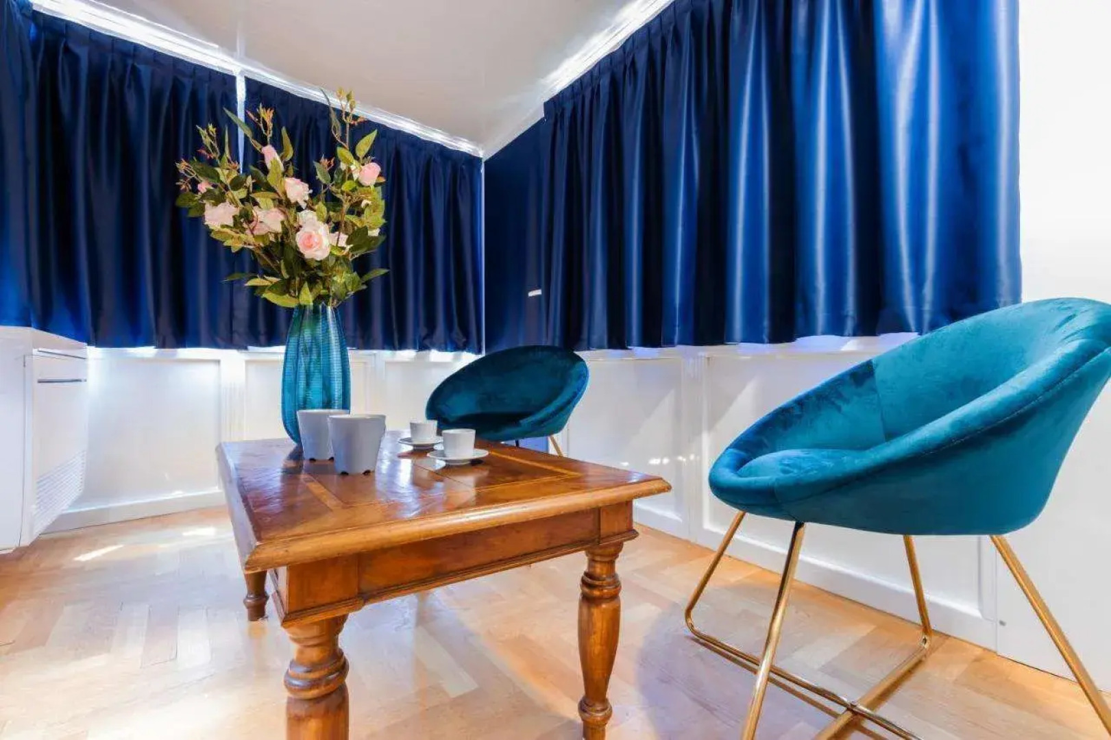 Milan Retreats Duomo