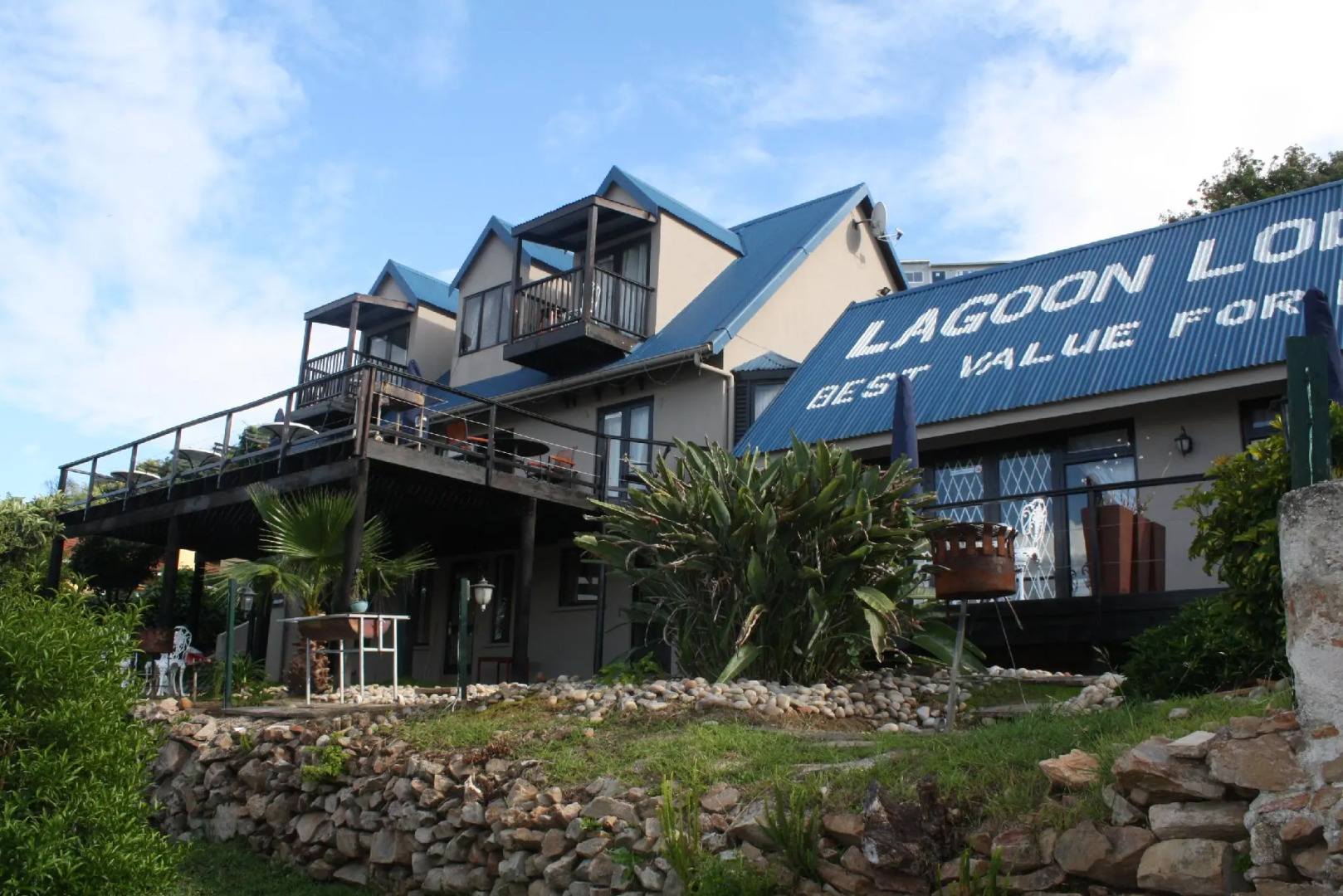 Lagoon Lodge