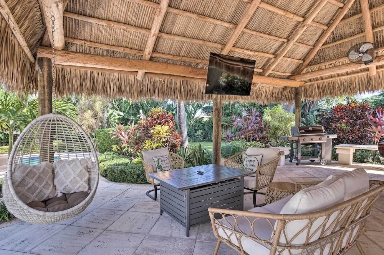 Poolside Paradise w/ Tropical Hut in Palm Beach