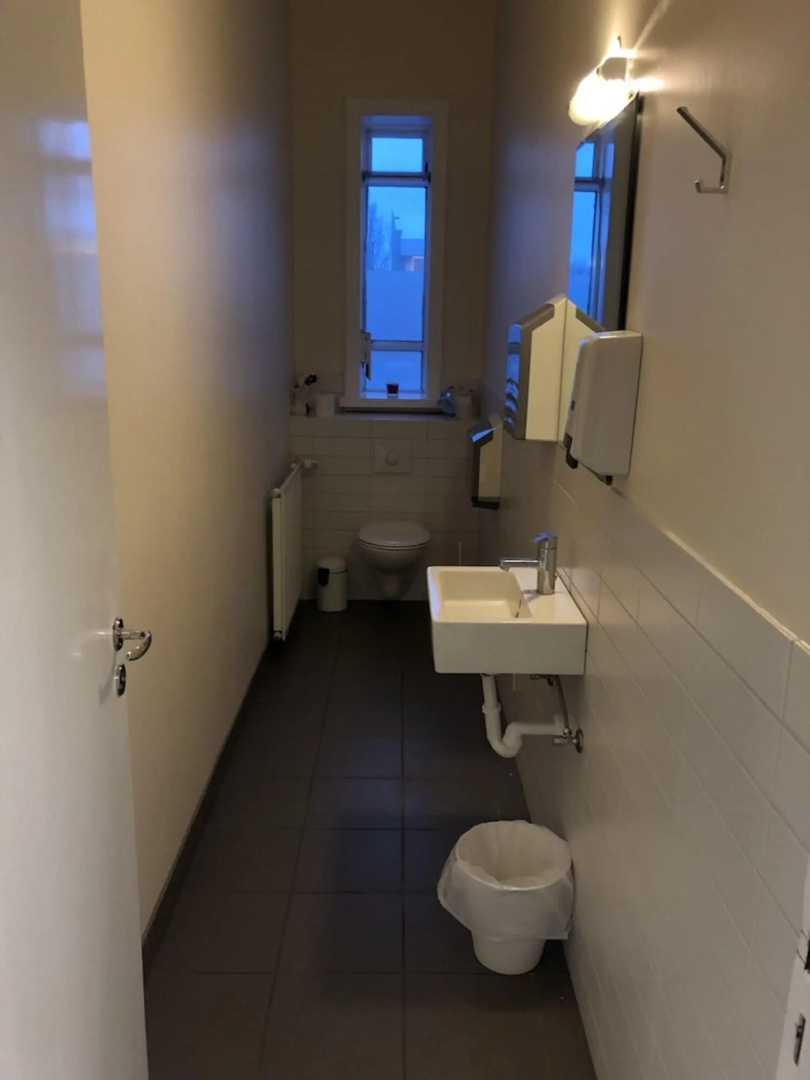 Hostel B47