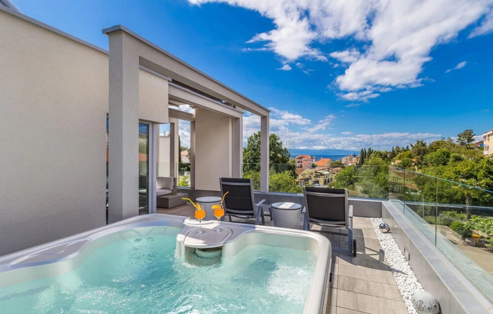 Beautiful Home in Malinska with Hot Tub, 3 Bedrooms & Sauna