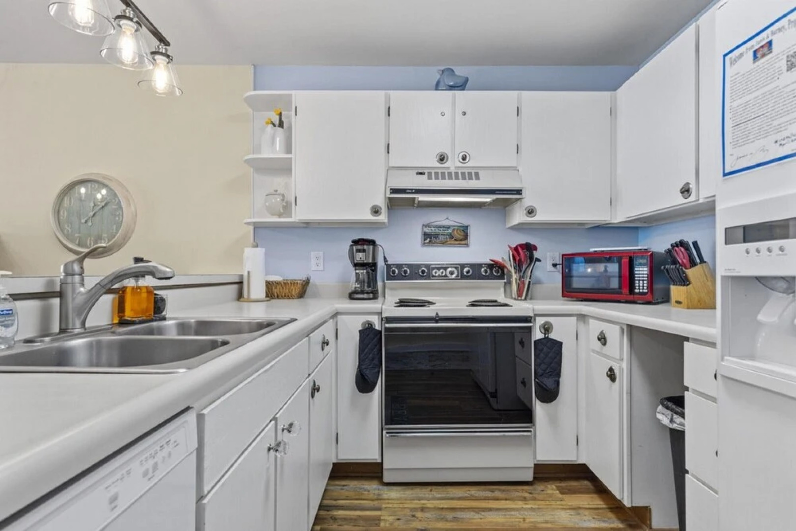 Point Prospect Shores