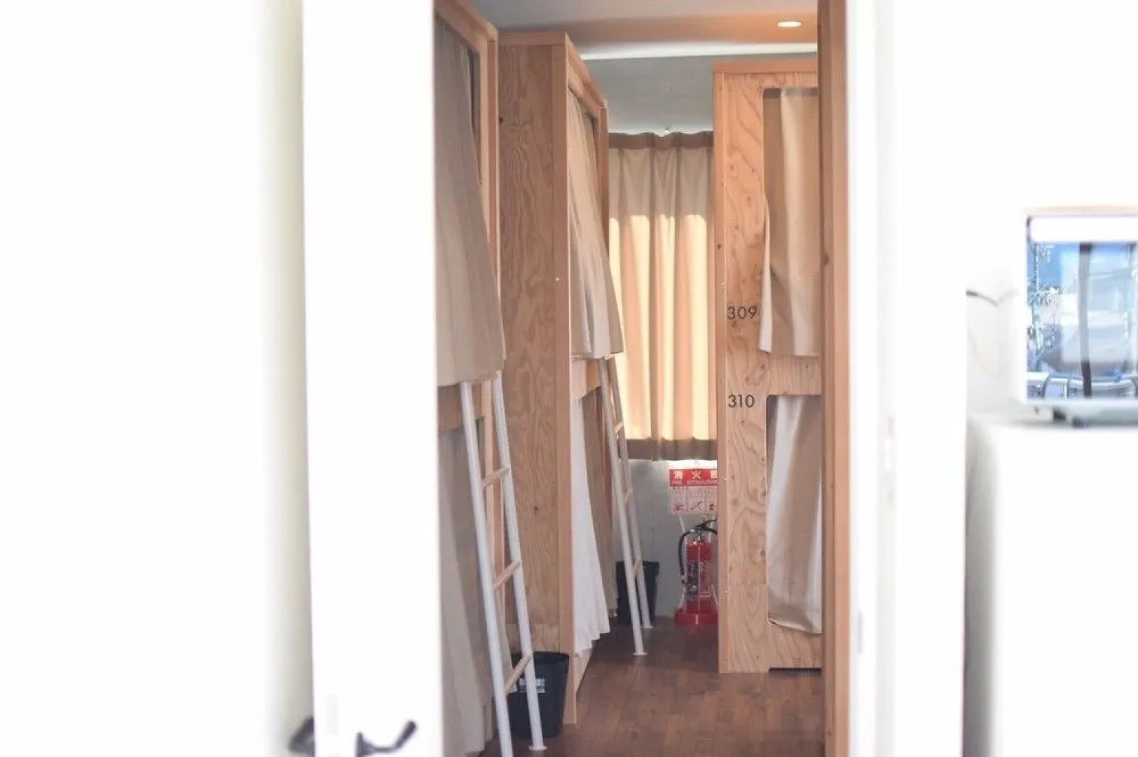 LODGER hostel & restaurant matsusaka