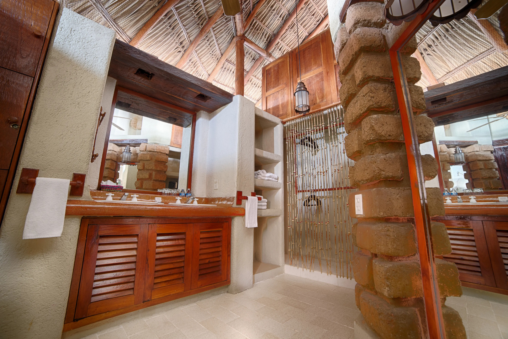 La Villa Luz Adults Only