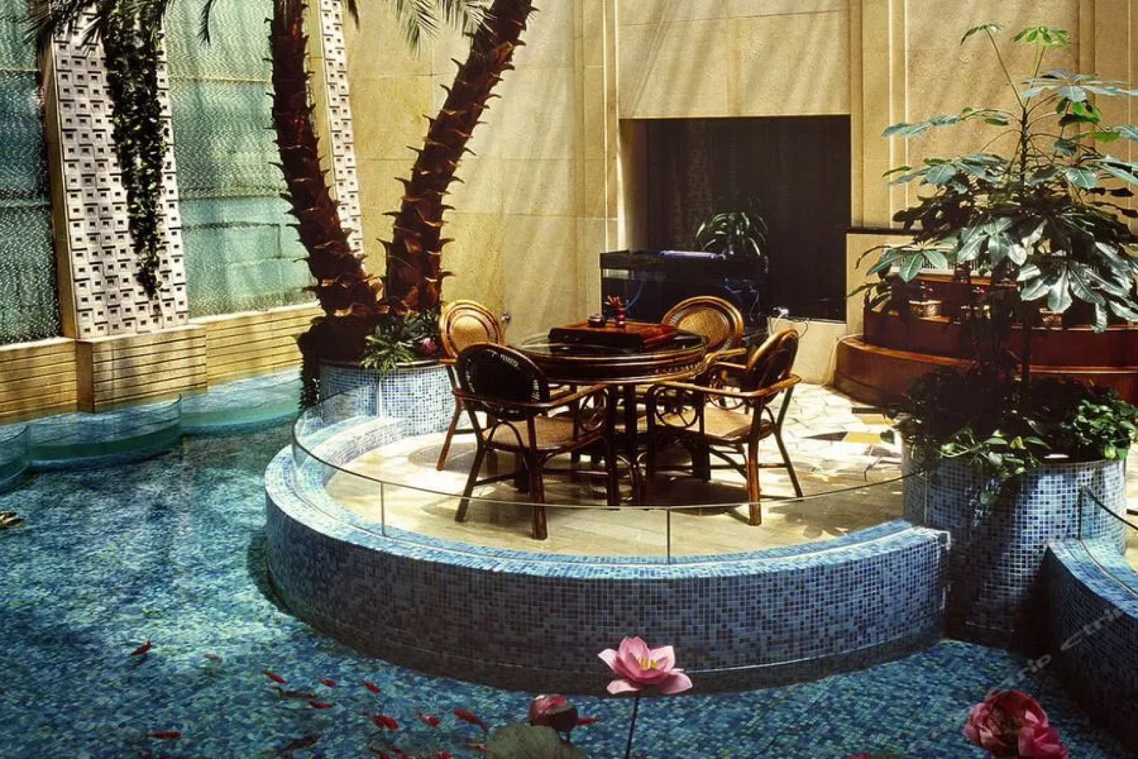 Royal International Hotel