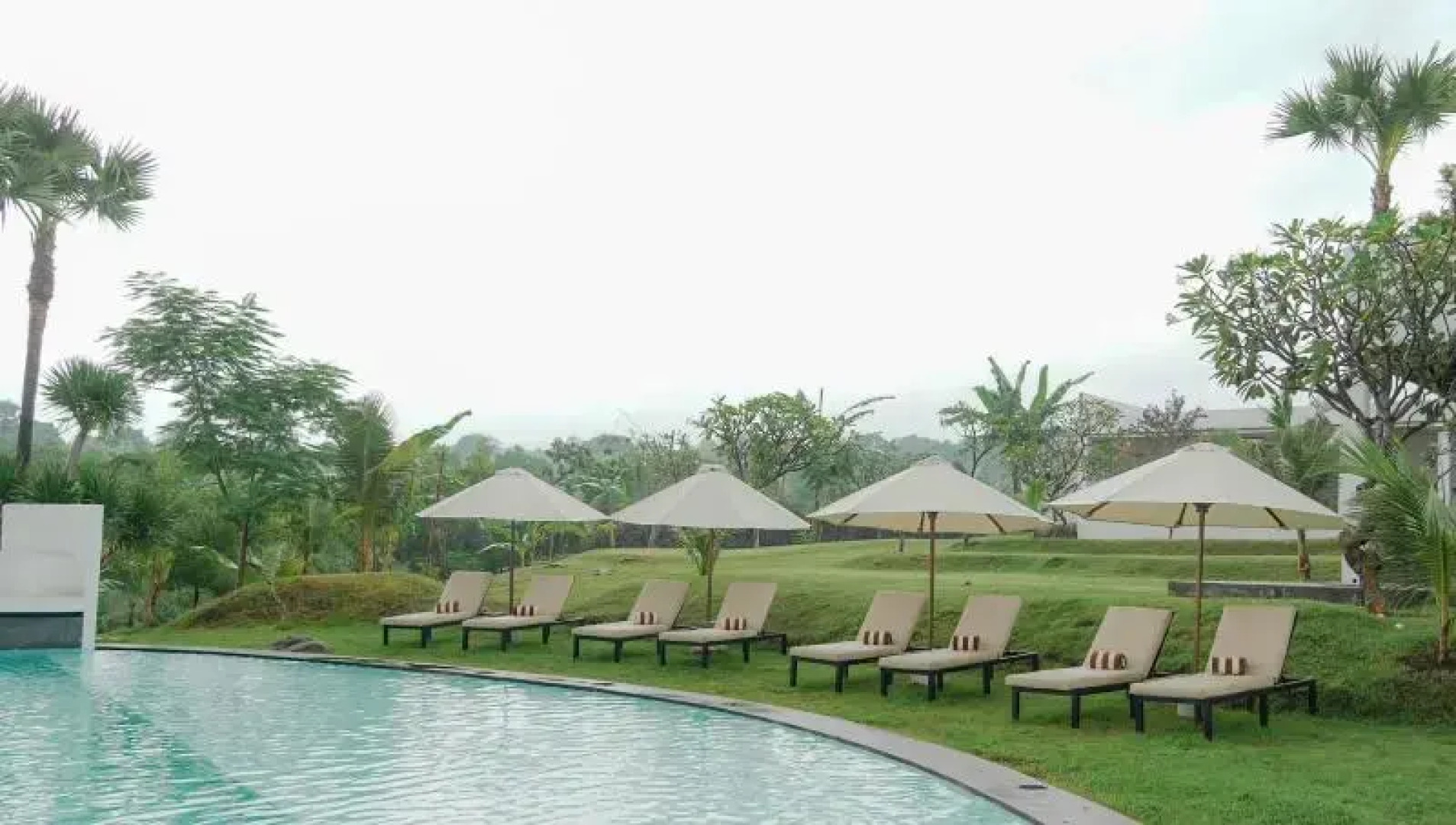 Palm Springs Bali Dive Resorts