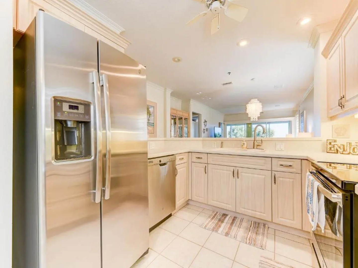 South Beach Club 205, 3 Bedrooms, Ocean View, 2nd Floor, Elevator, Sleeps 6