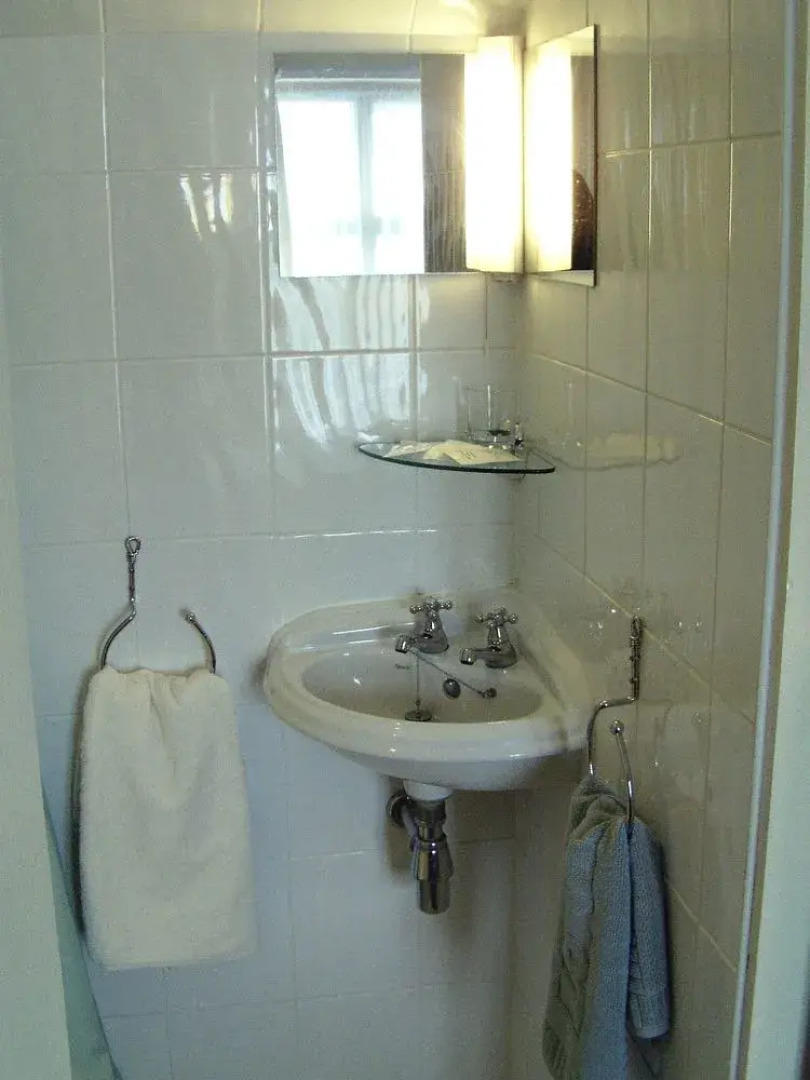 Swiss Cottage Bed and Breakfast