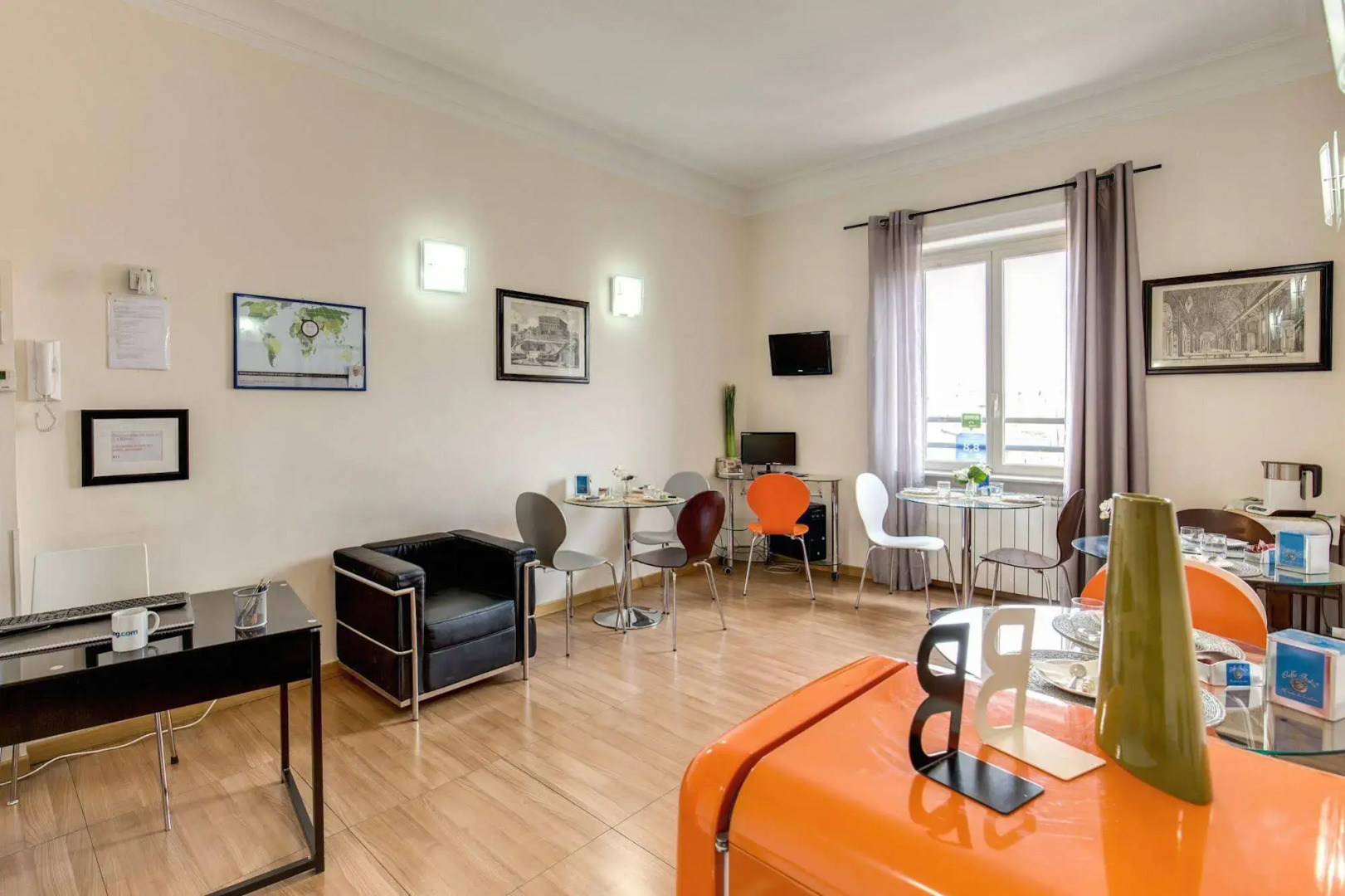 Bon Ton Design Rooms by DOT Suites