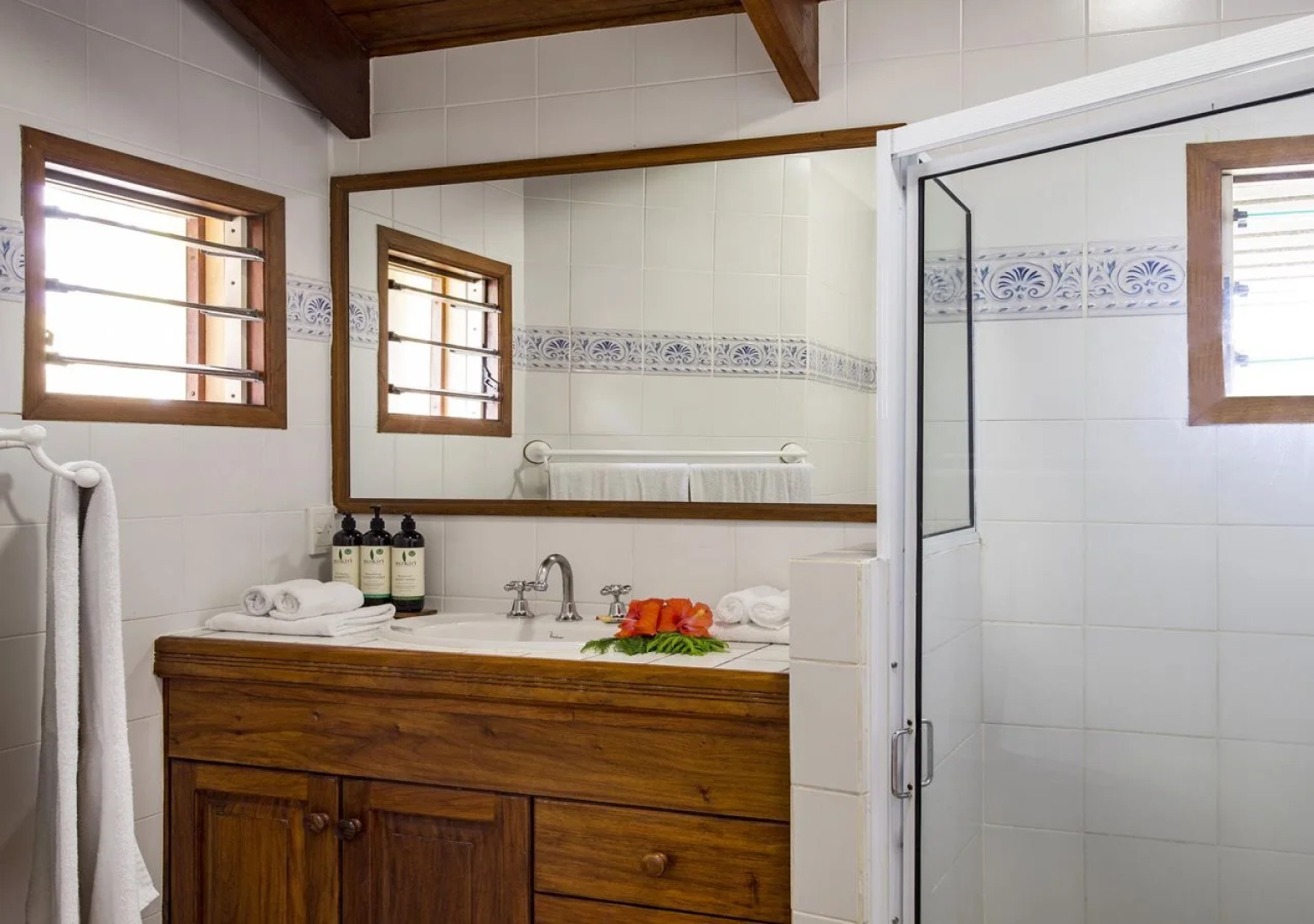 Poppys On The Lagoon