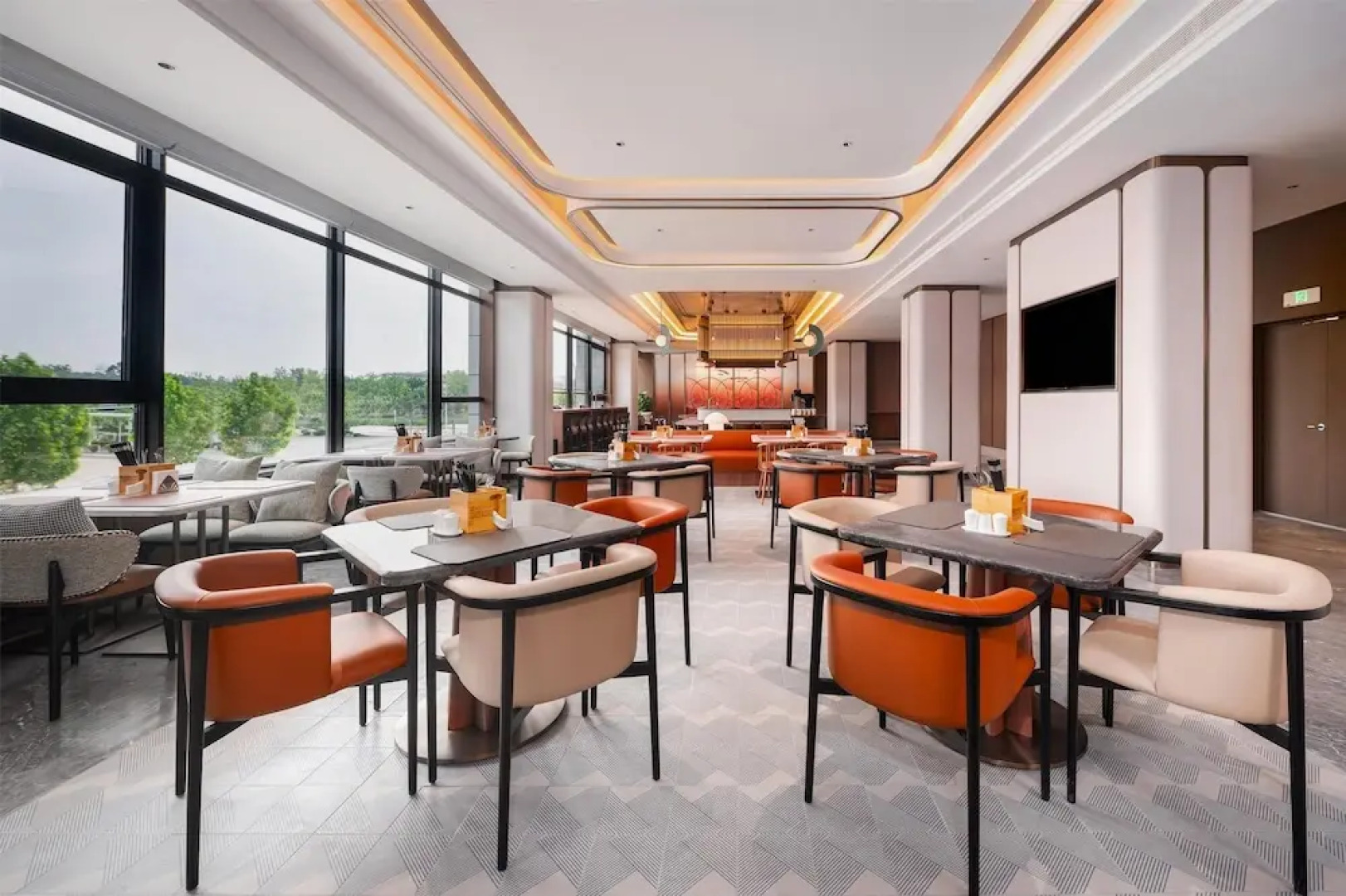 Hilton Garden Inn Xinyang East Railway Station