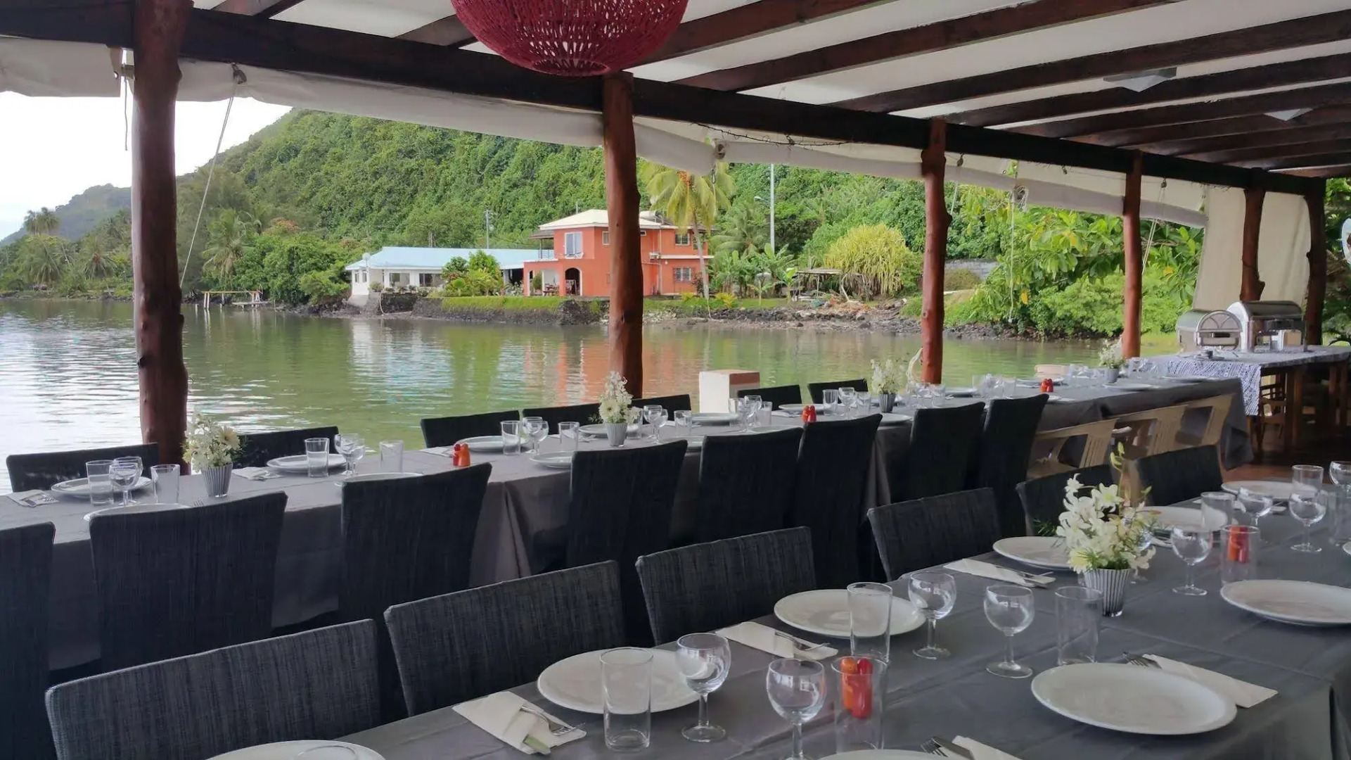 Hitimoana Villa Tahiti