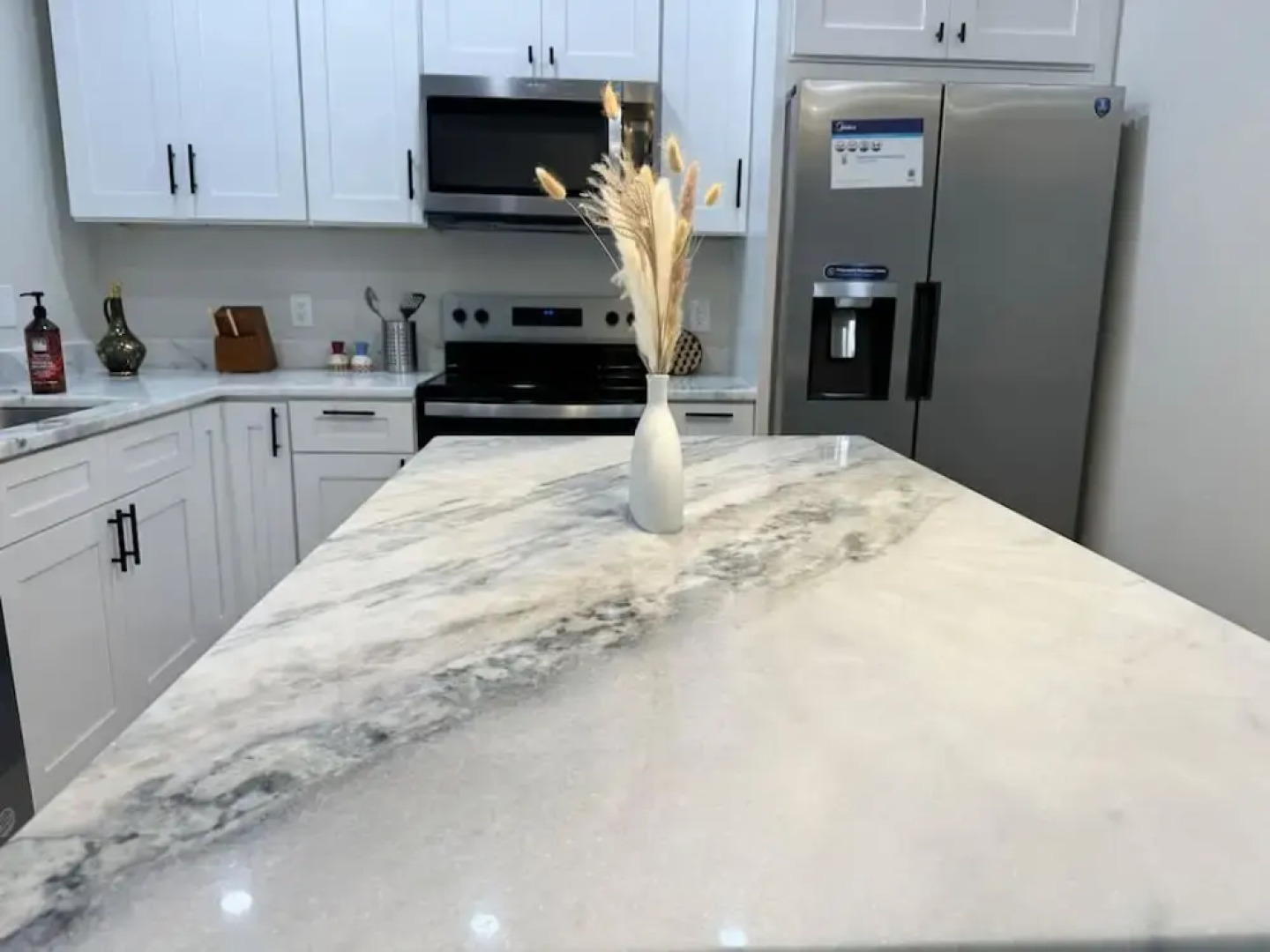 Pool Home in Seminole 5miles to Beach