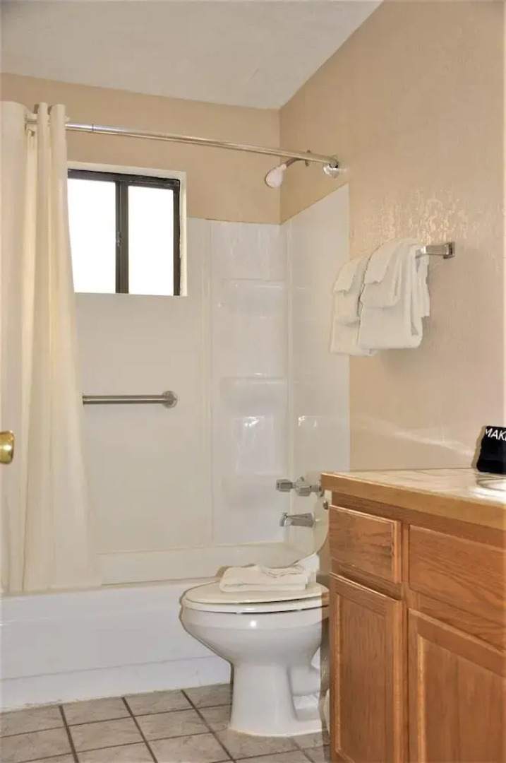 Pinecliff Village Resort