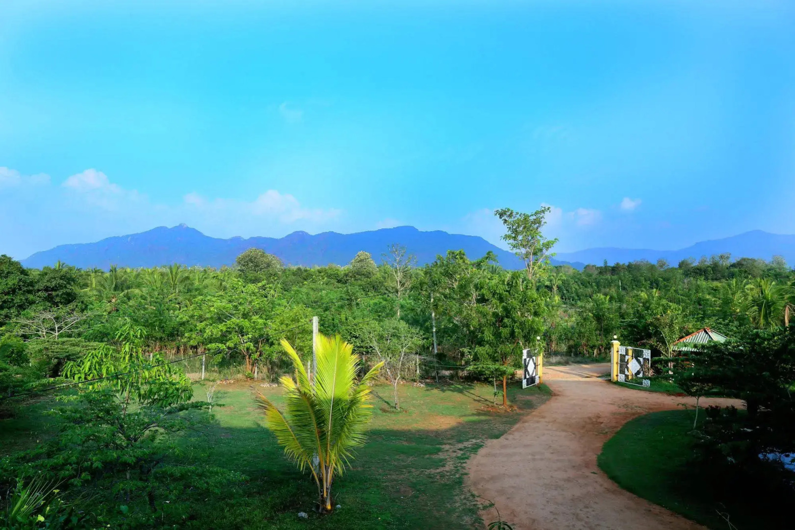 Boulder Range Resort