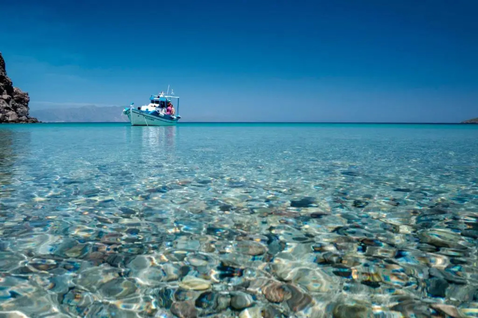 My Old Stone House in a 2 000 sqm private garden with Fab Glamping Tent