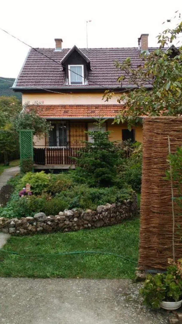 Kútvölgy Vendégház