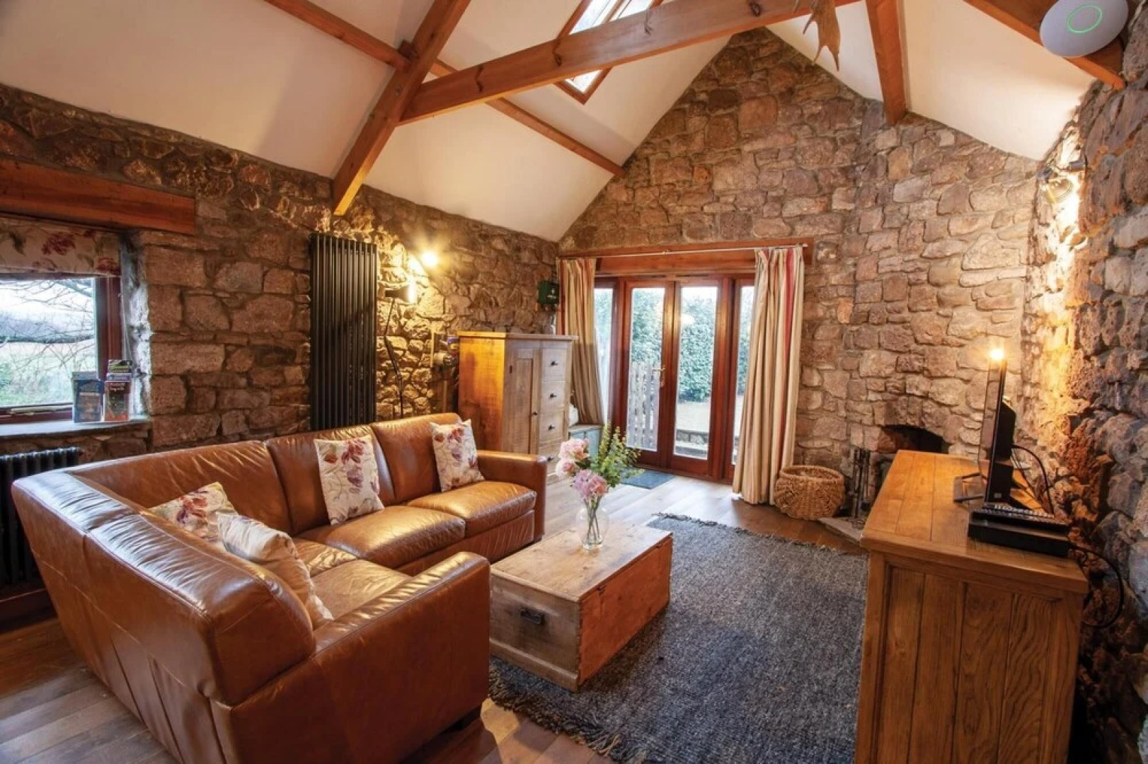 Hill End Barn - 1 Bed Barn Conversion - Llangennith